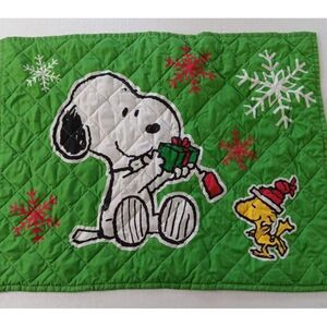 Twin Size Franco & Sons Snoopy Peanuts Christmas Holiday 2 Piece Quilt Set Green